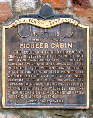 Pioneer museum plaque